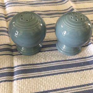 Fiestaware Shaker Set Periwinkle Blue **Retired**
